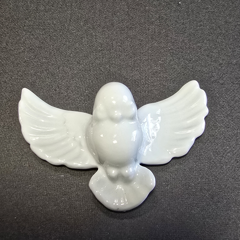 4 Light Blue Doves Porcelain Christmas Ornaments 2 Sizes: 2.5" and 3" - Picture 3 of 15